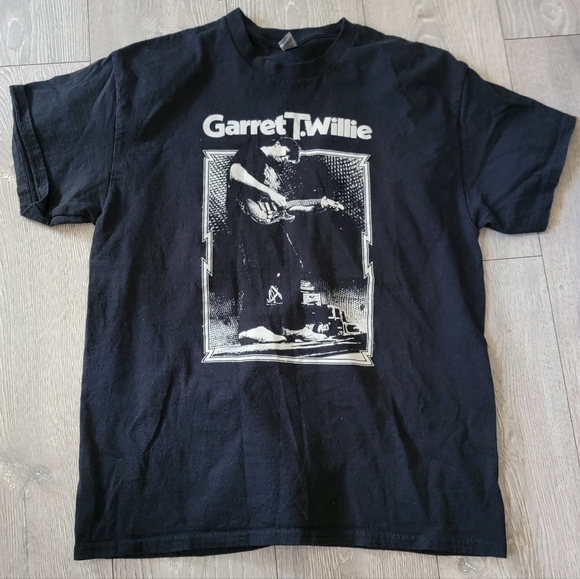 Garret T. Willie T-Shirt - Picture 1 of 3